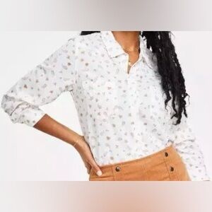 Woman’s large button up hippie rose shirt (677)